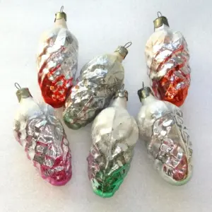 Set of 6 Vintage Glass Ukrainian Christmas Ornament Pinecones