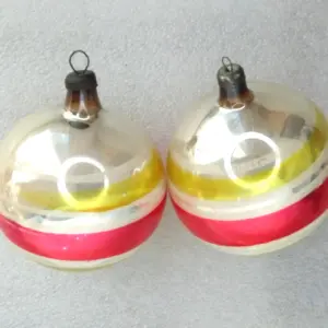 Set of 2 Old Antique Vintage Glass Christmas Ornaments Balls