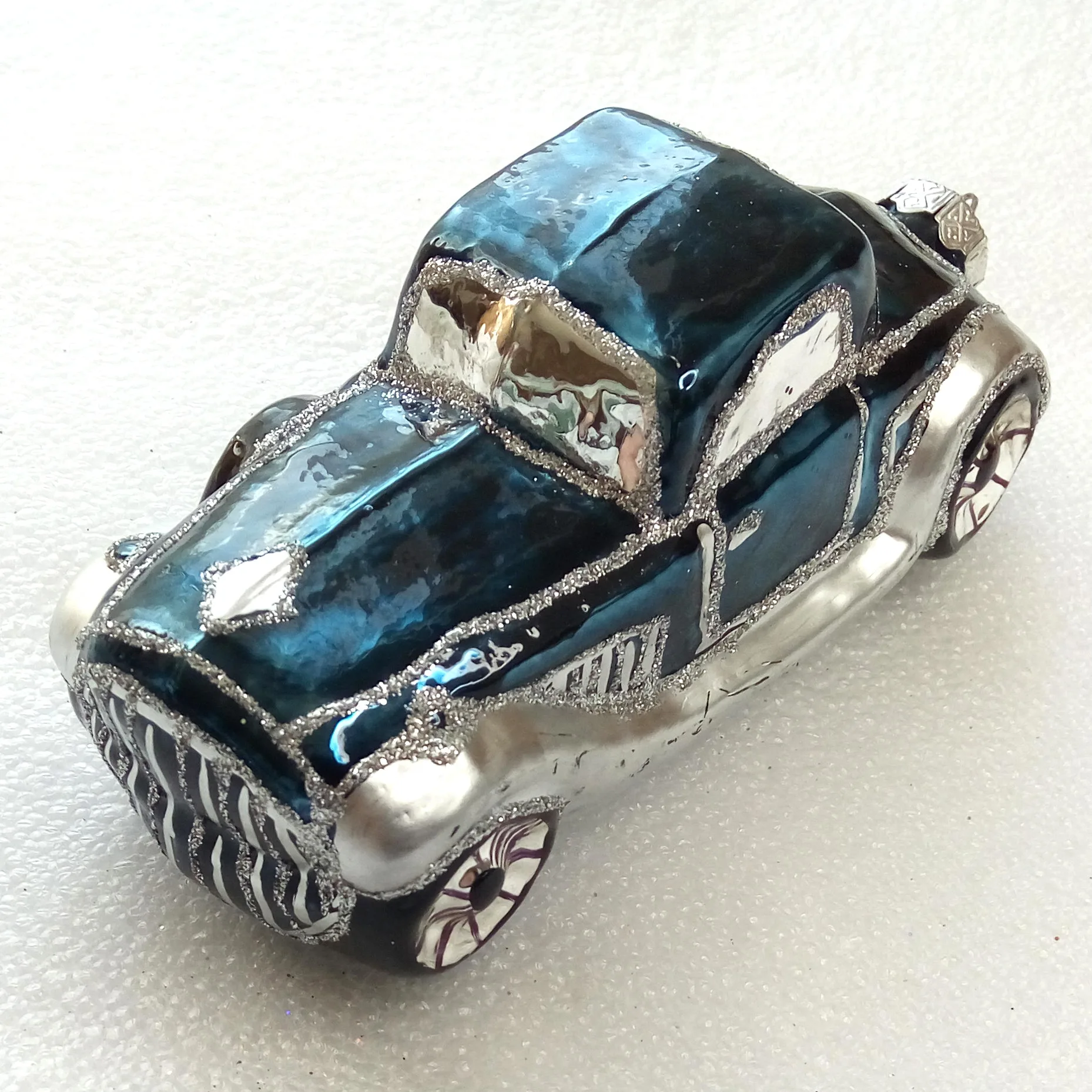 New Modern Ukrainian Glass Christmas Ornament Old Auto