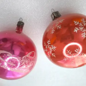 Set of 2 Antique Vintage Glass Christmas Ornaments Tree USSR Balls