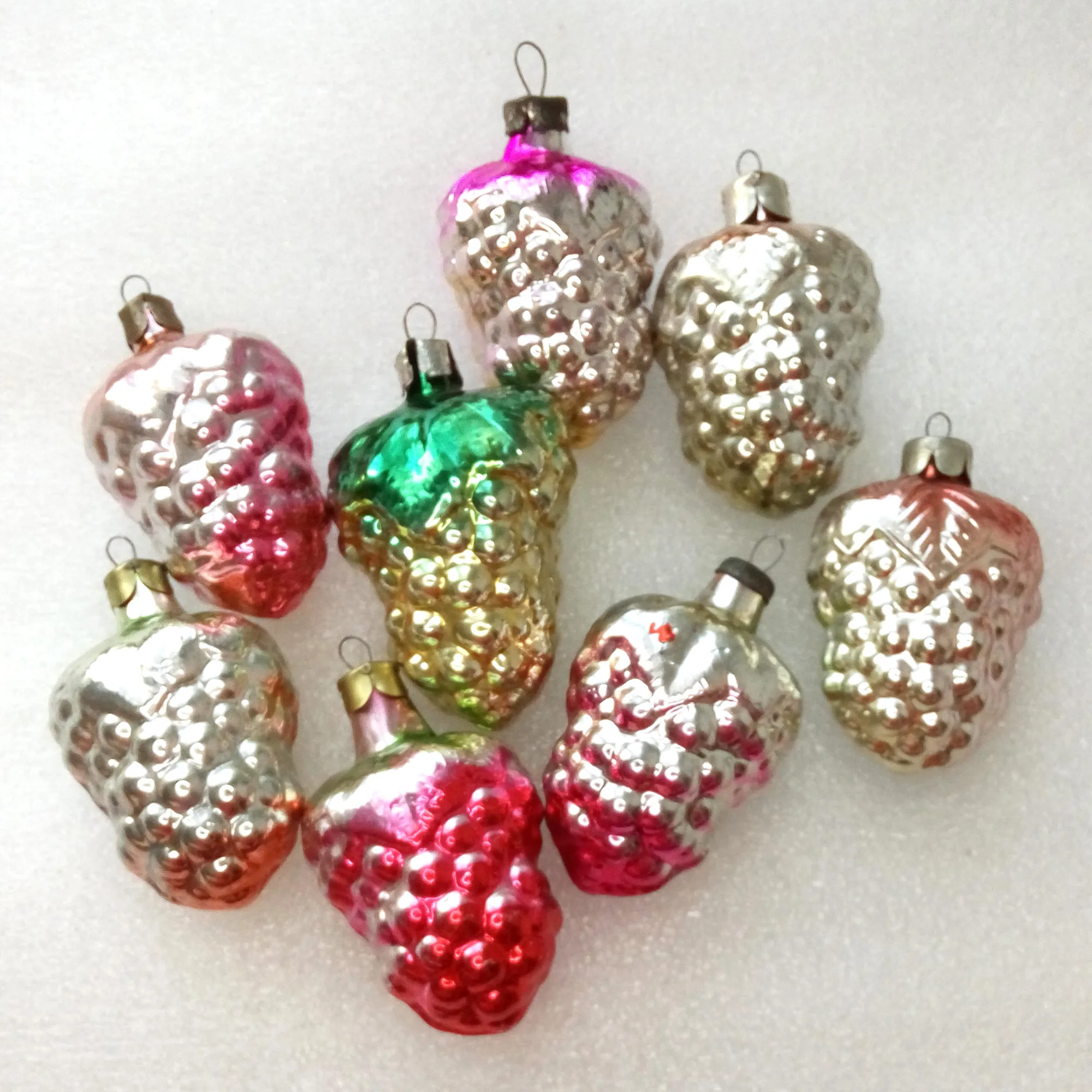Set of 8 Vintage Glass Christmas Ornaments Grapes