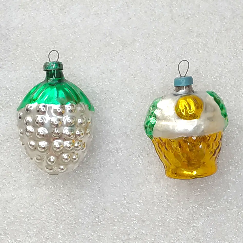 Set of 2 Vintage Silver Glass Christmas Ornaments Berry and Basket Set Retro Decor
