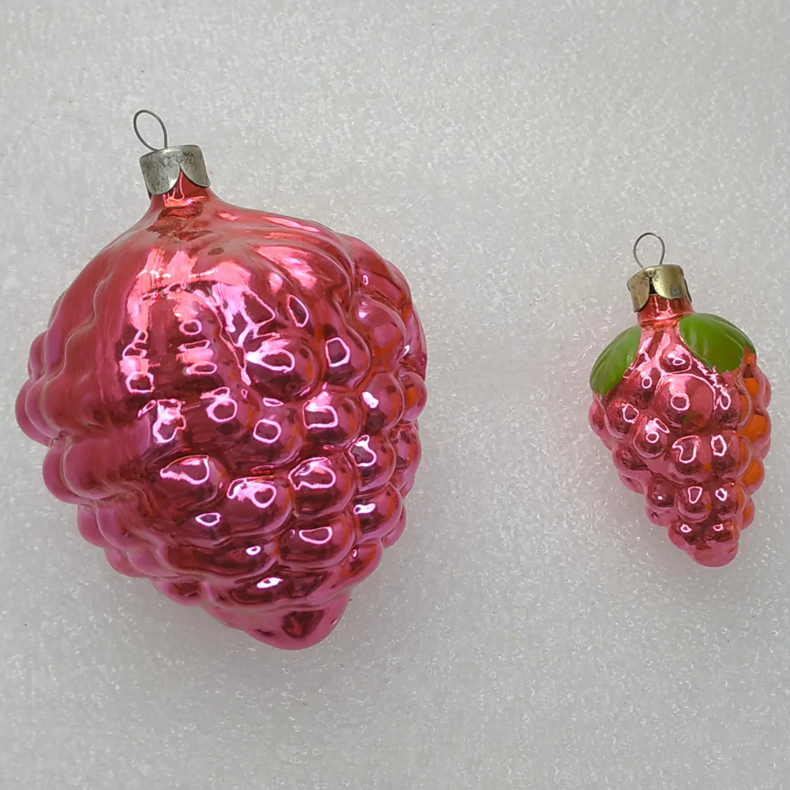Set of 2 Antique Vintage USSR Glass Christmas Ornaments Berries