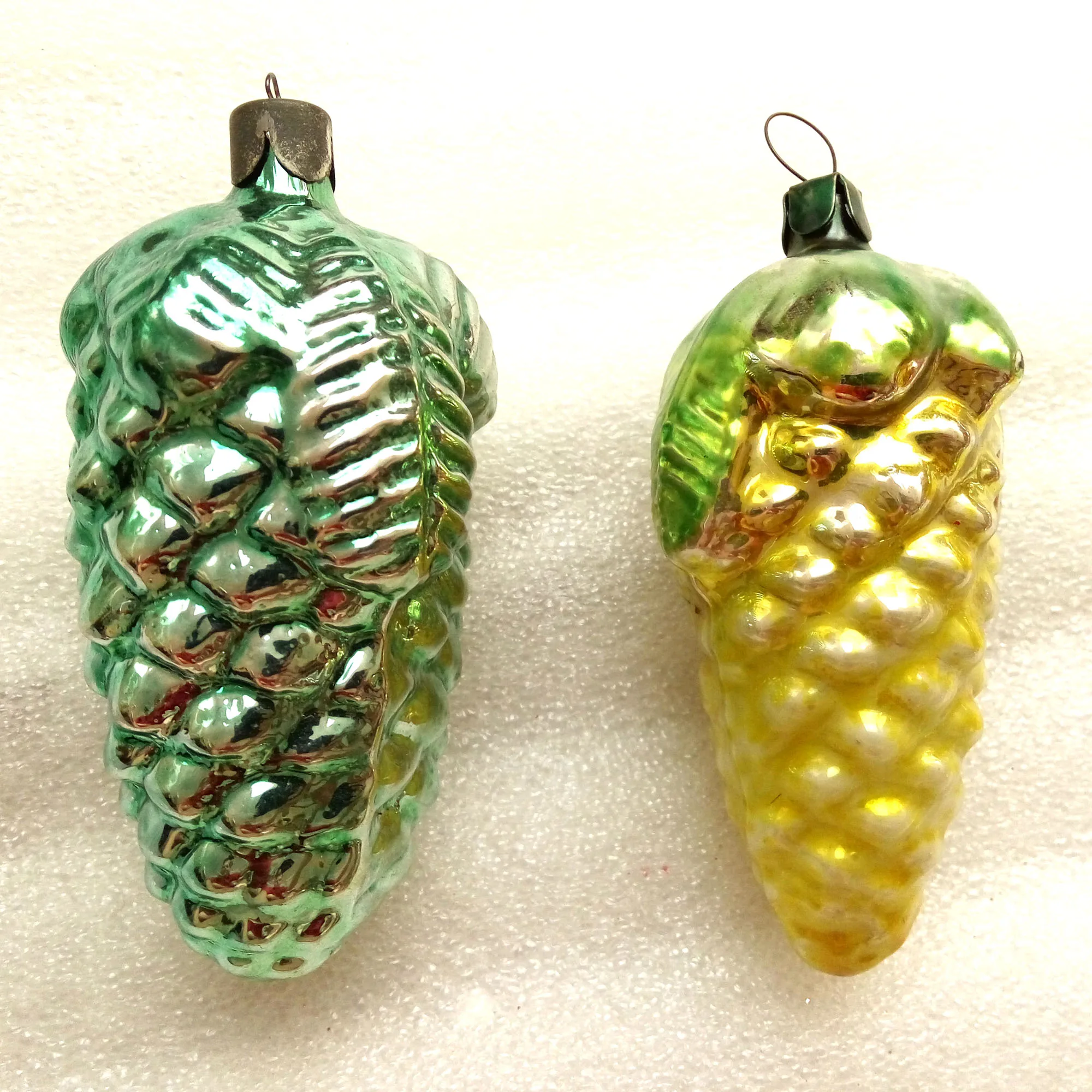 Set of 2 Vintage Ukrainian Glass Christmas Ornaments Old Pinecones