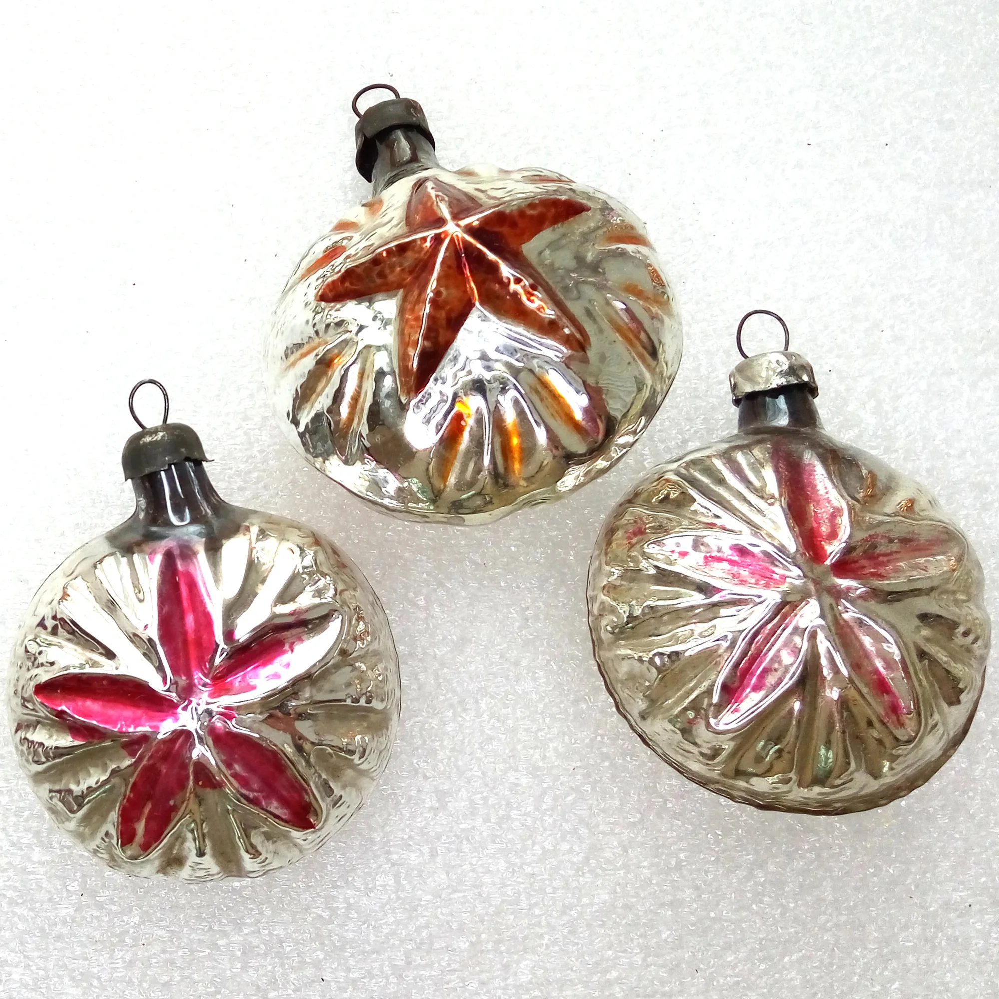 Set of 3 Vintage Ukrainian Glass Christmas Ornaments Red Stars