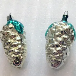 Set of 2 Vintage Glass Christmas Ornaments Old Pinecones