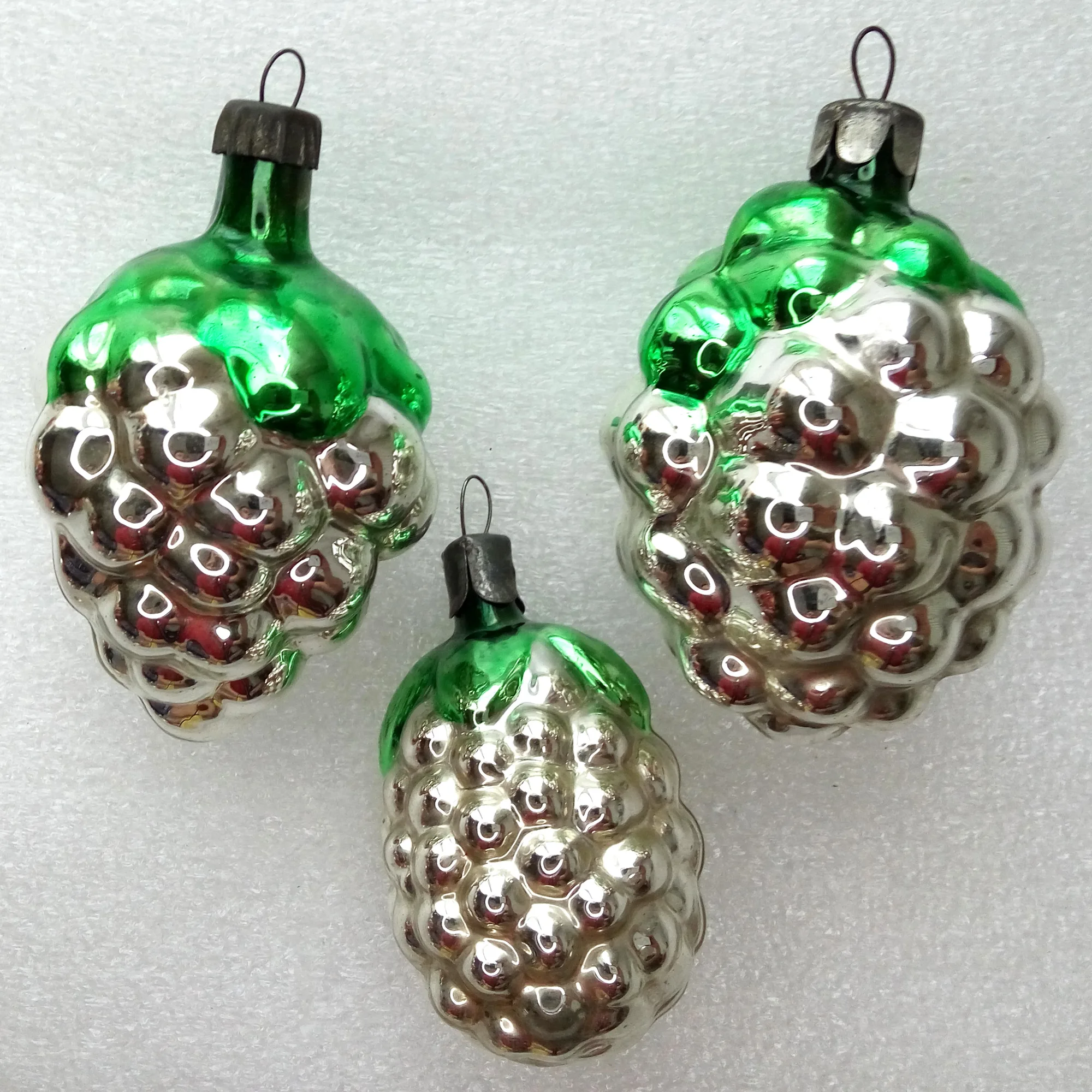 Set of 3 Vintage Glass Christmas Ornaments Grapes