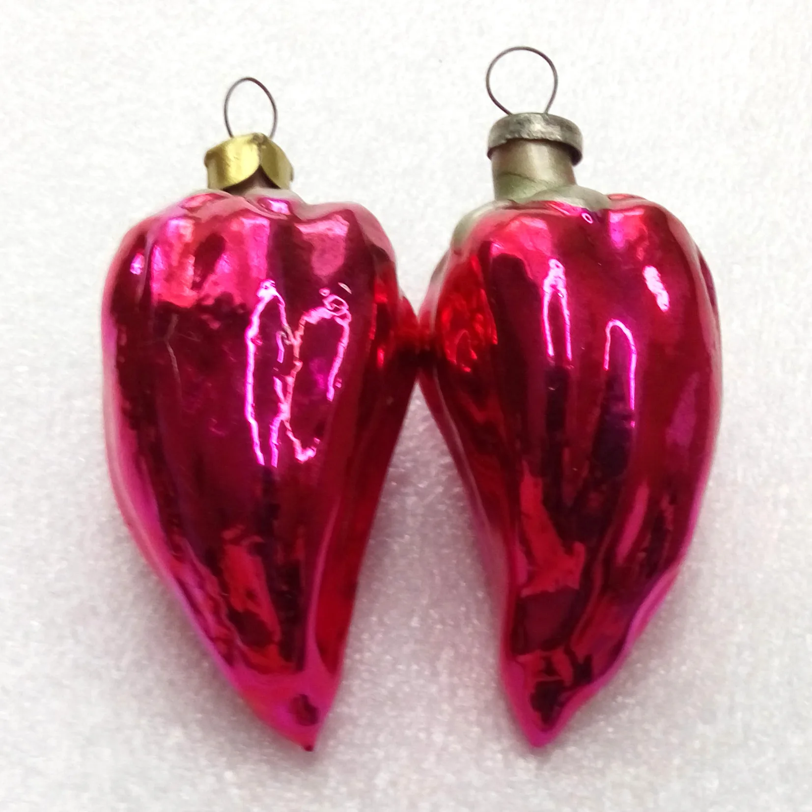 Set of 2 Vintage Glass Christmas Ornaments Paprika