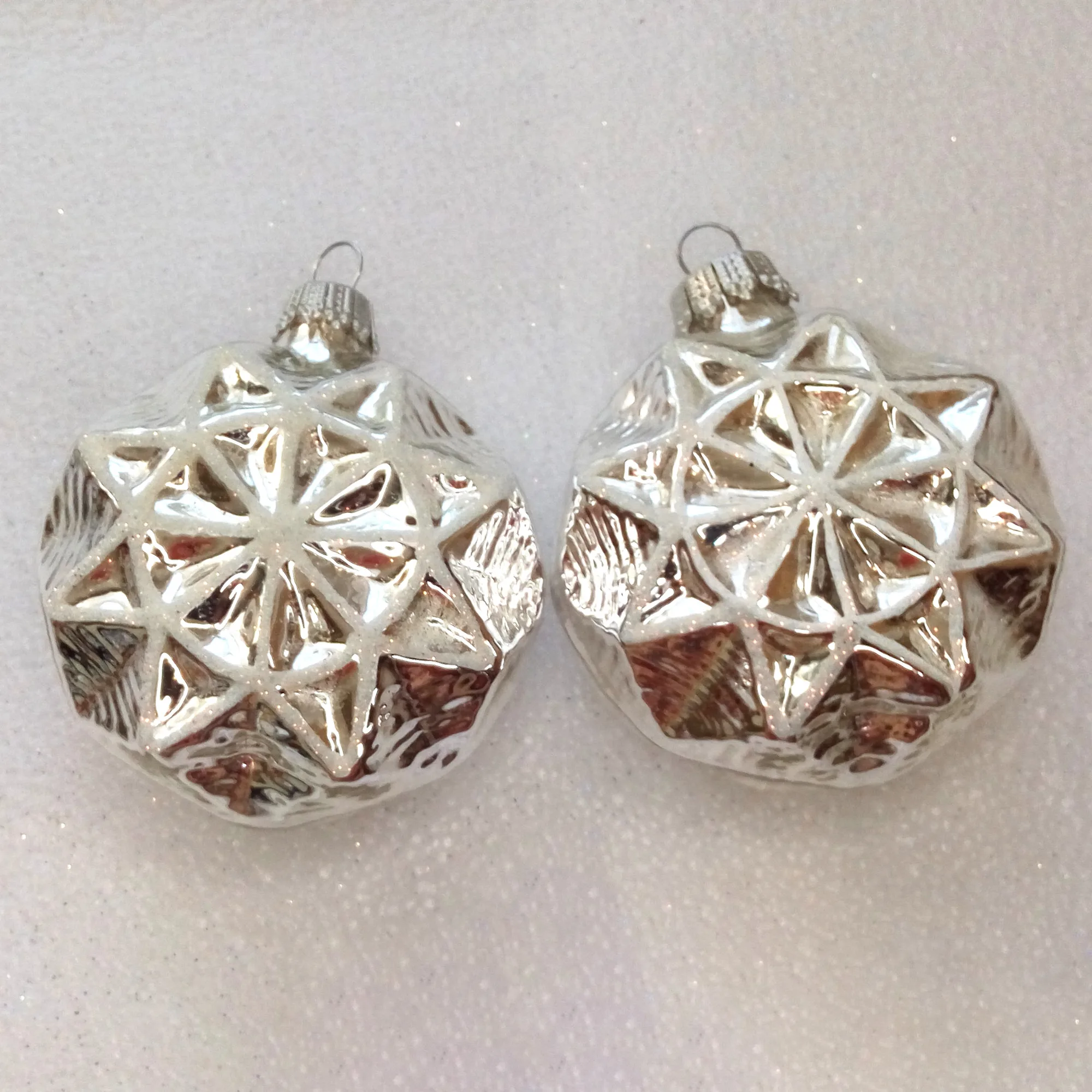 Set of 2 Ukrainian Glass Christmas Ornaments Snow Flakes