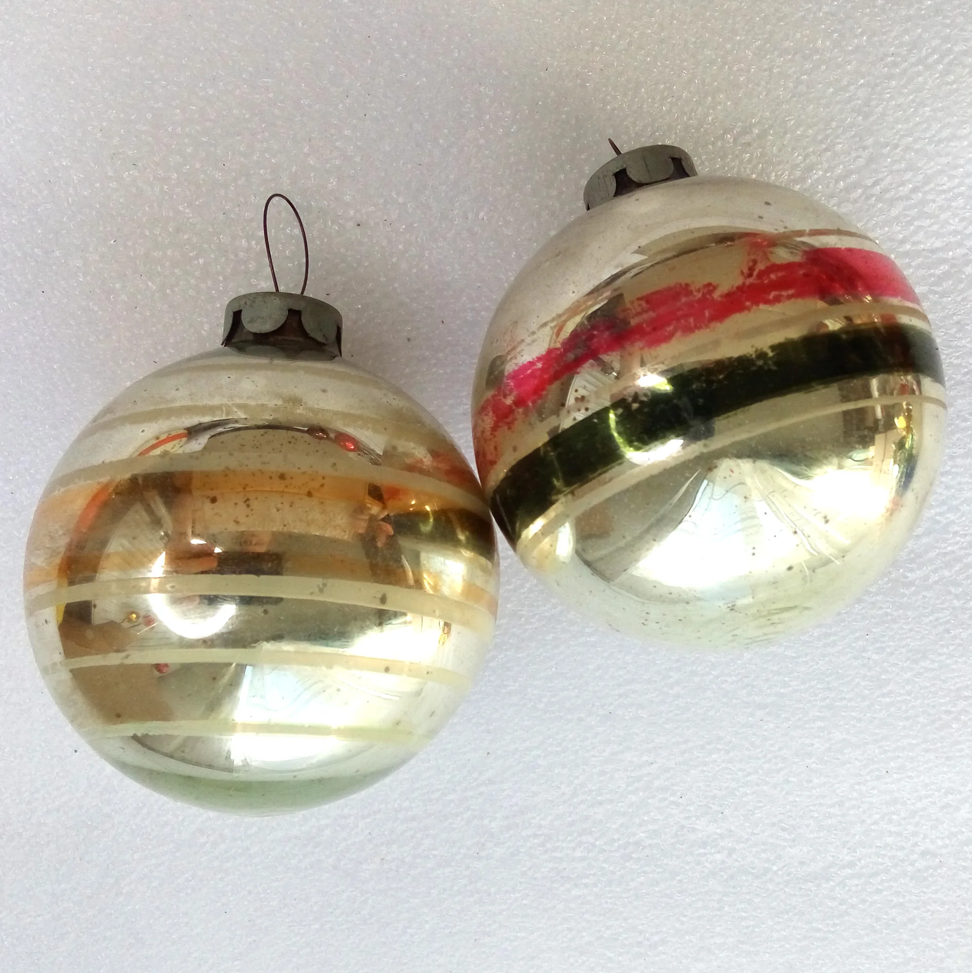 Set of 2 Vintage Glass Christmas Ornaments Balls