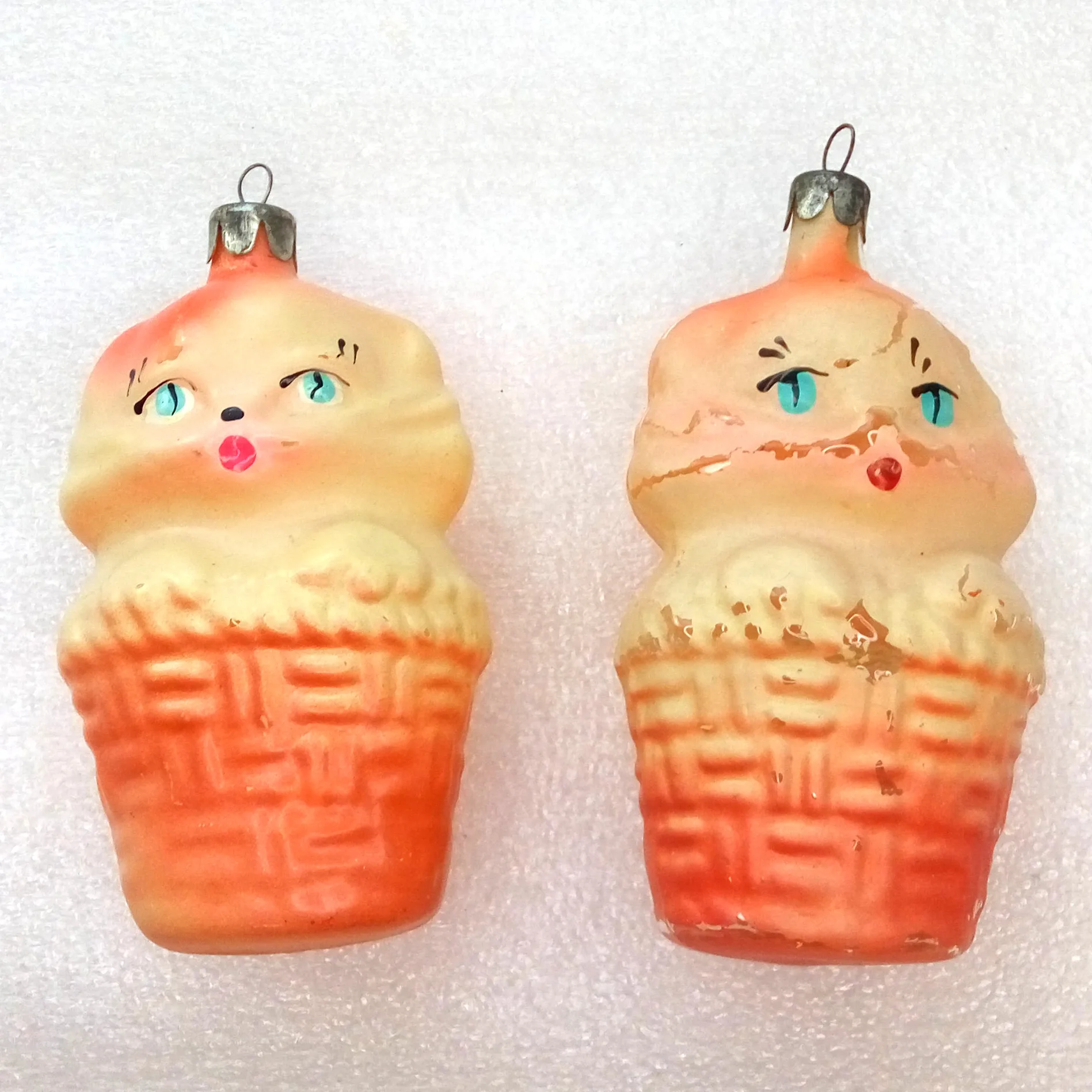 Set of 2 Vintage Glass Christmas Ornaments Kitten in Basket