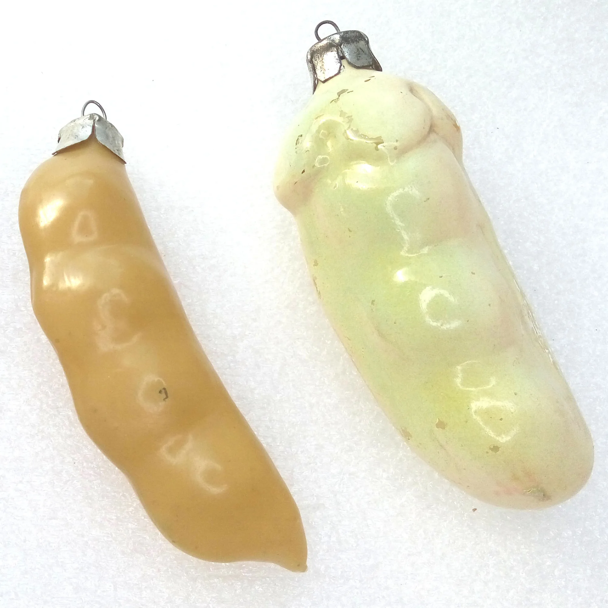 Set of 2 Vintage Ukrainian Glass Christmas Ornaments Old Beans