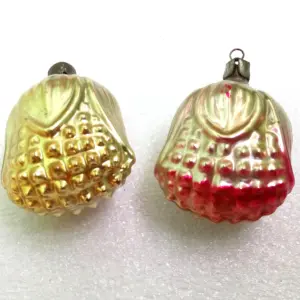 Set of 2 Vintage Ukrainian Glass Christmas Ornaments Flowers