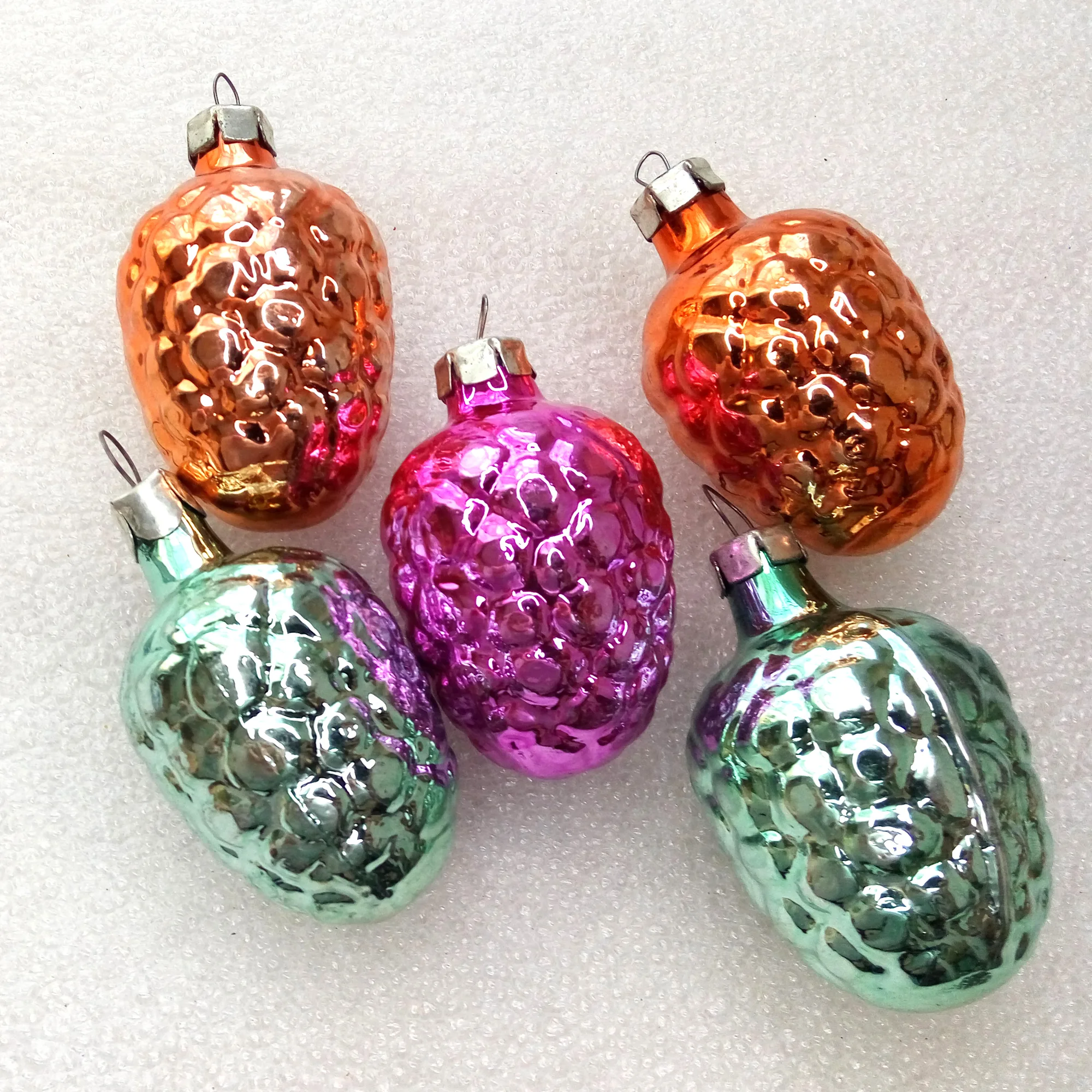 Set of 5 Antique Vintage Glass Christmas Ornaments Grapes