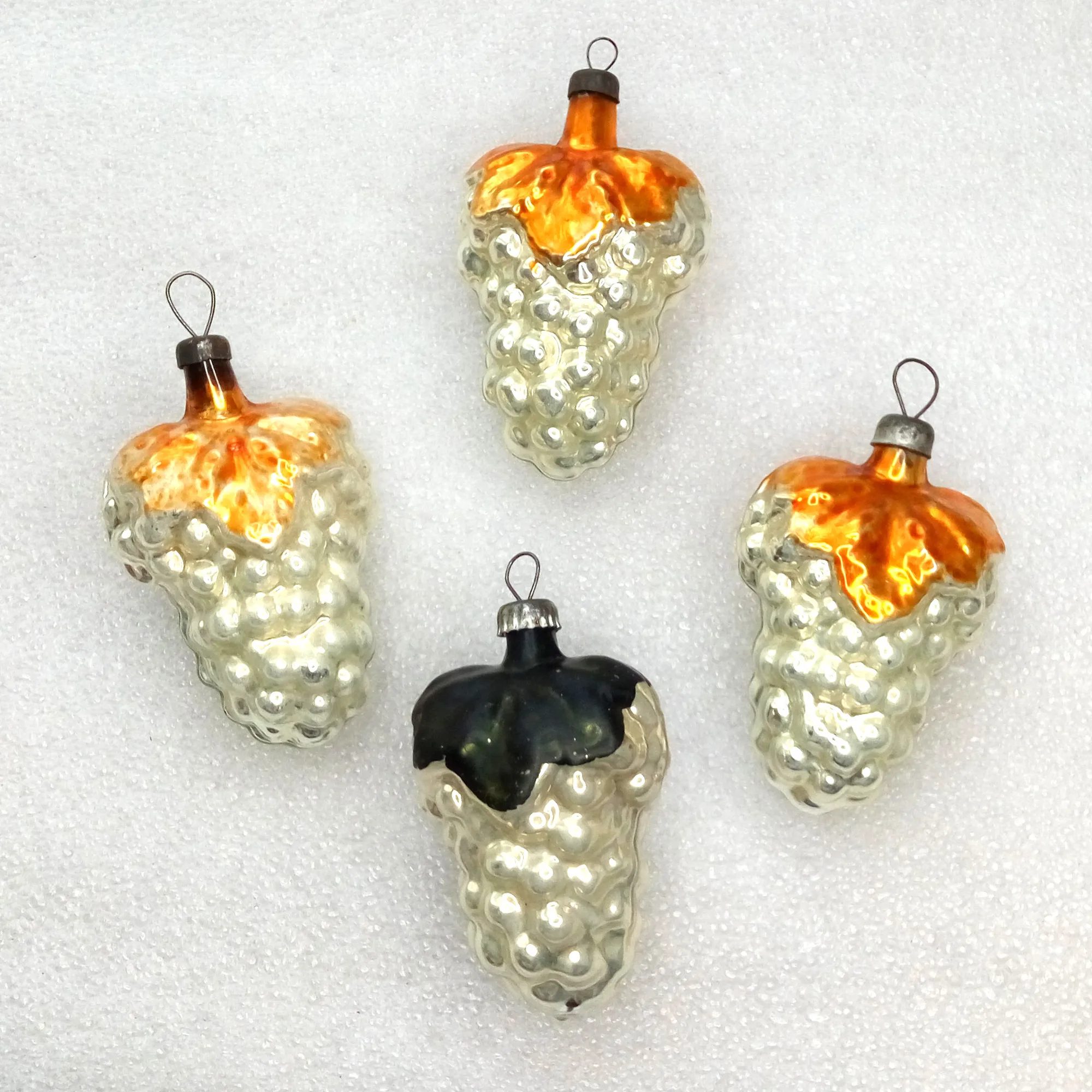 Set of 4 Antique Vintage Glass Christmas Ornaments Grapes