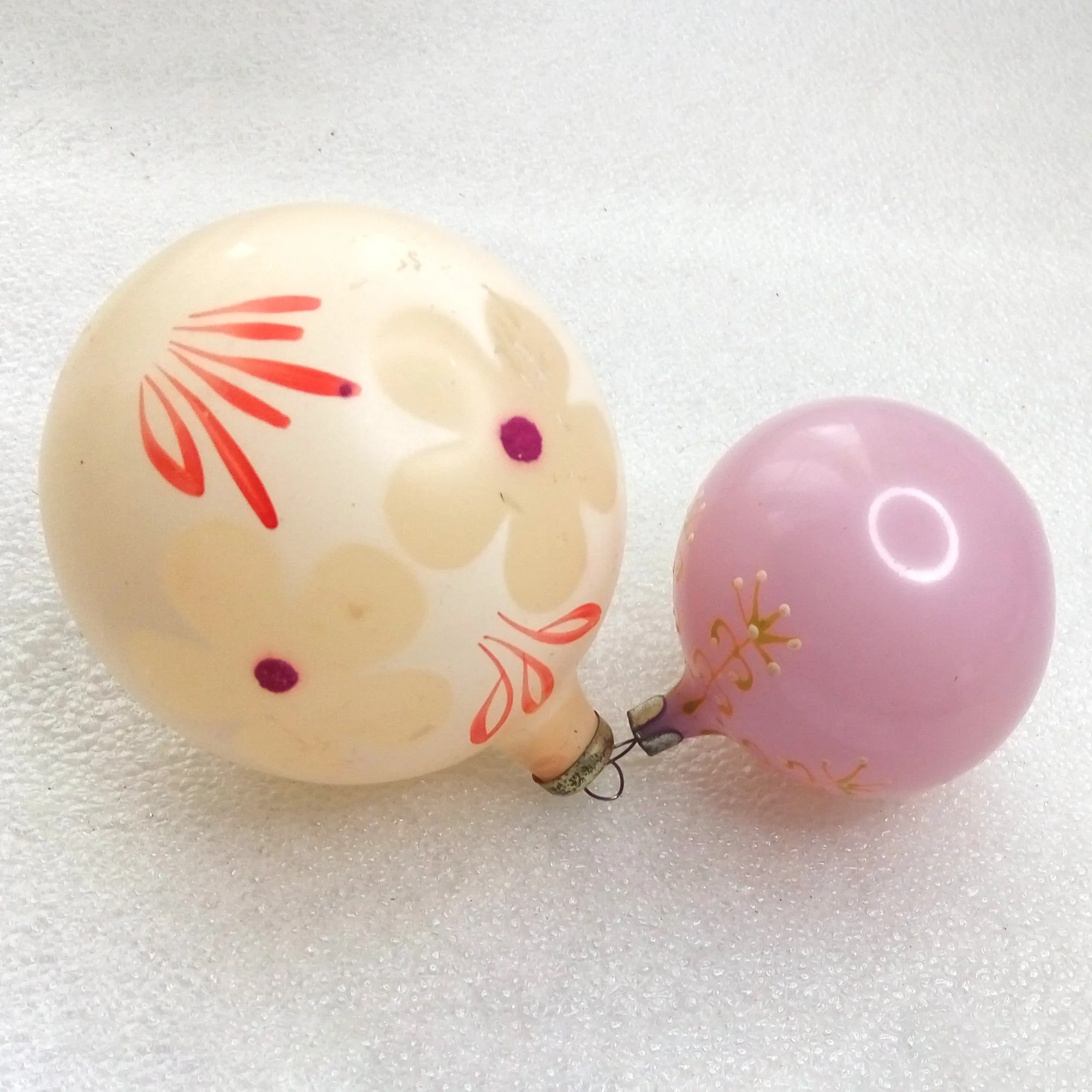 Set of 2 Antique Vintage Glass Christmas Ornaments Balls