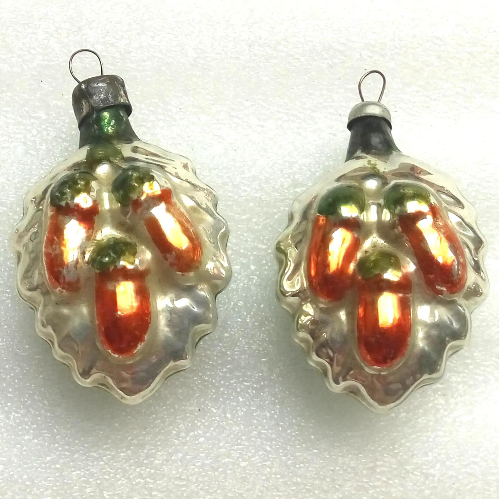Set of 2 Vintage USSR Mercury Glass Christmas Ornaments Retro Acorns
