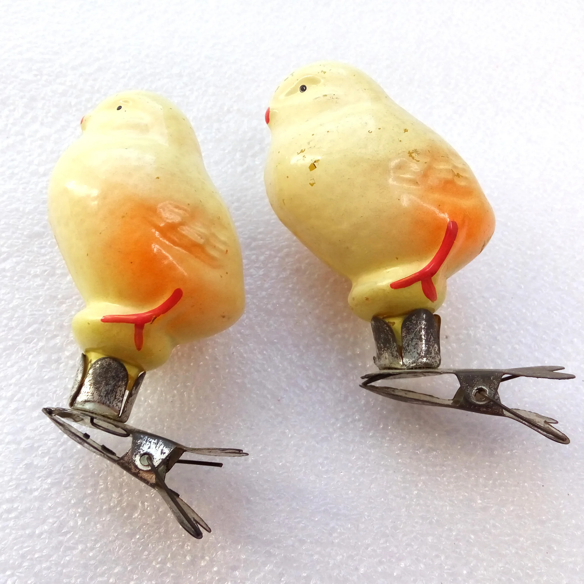 Set of 2 Antique Vintage Glass Christmas Ornaments Chickens