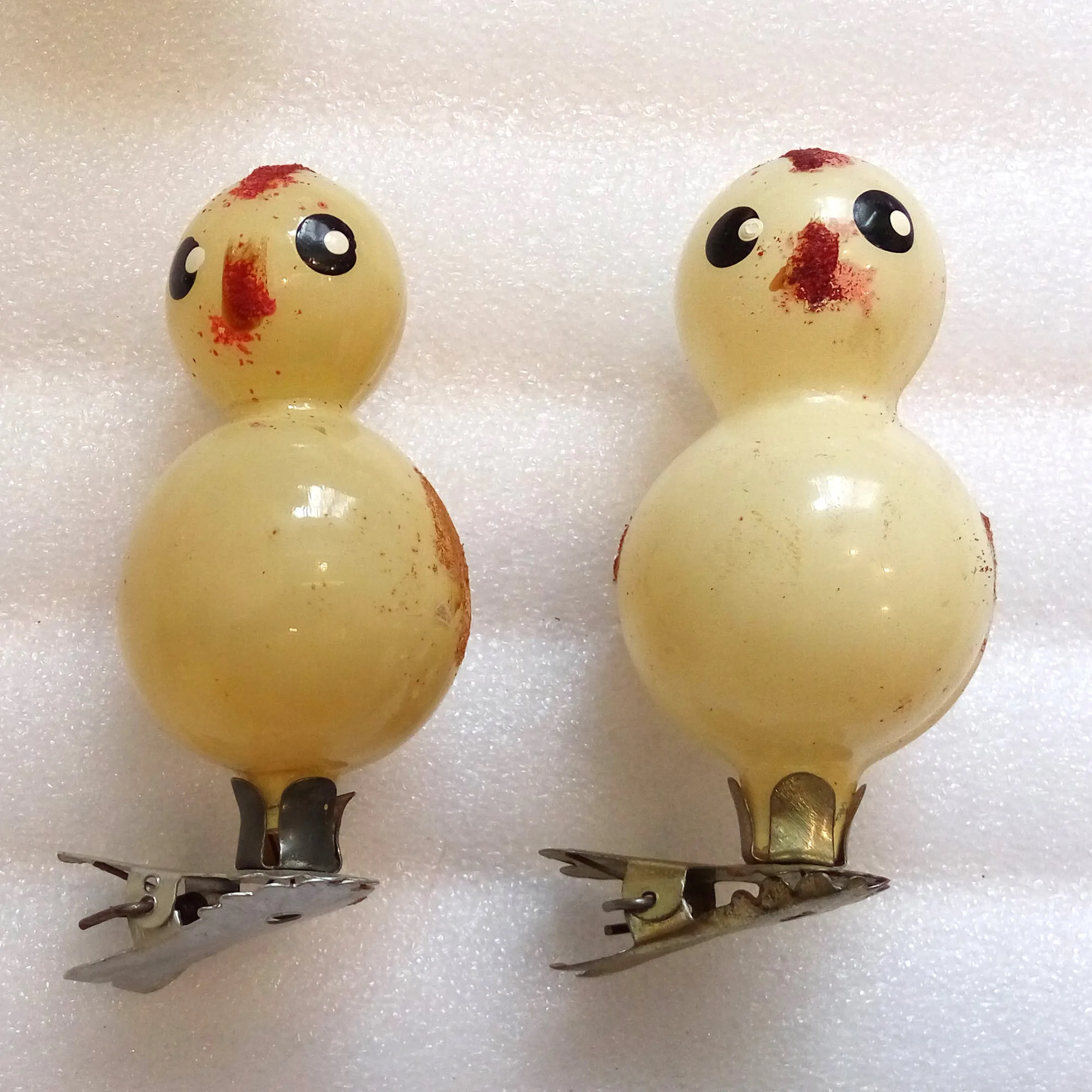 Set of 2 Vintage USSR Painted Glass Christmas Ornaments Chickens