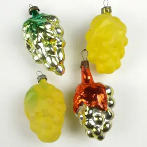 Set of 4 Vintage Glass Christmas Ornaments Grapes
